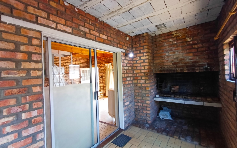 3 Bedroom Property for Sale in Kleinmond Western Cape